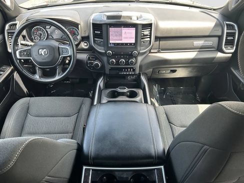 Used 2022 RAM 1500 Big Horn AWD/4WD image 12