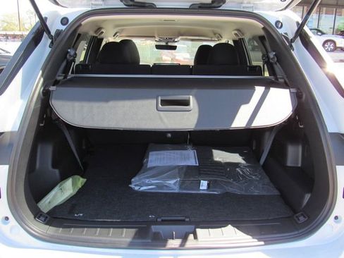 New 2026 Mitsubishi Outlander ES FWD image 13