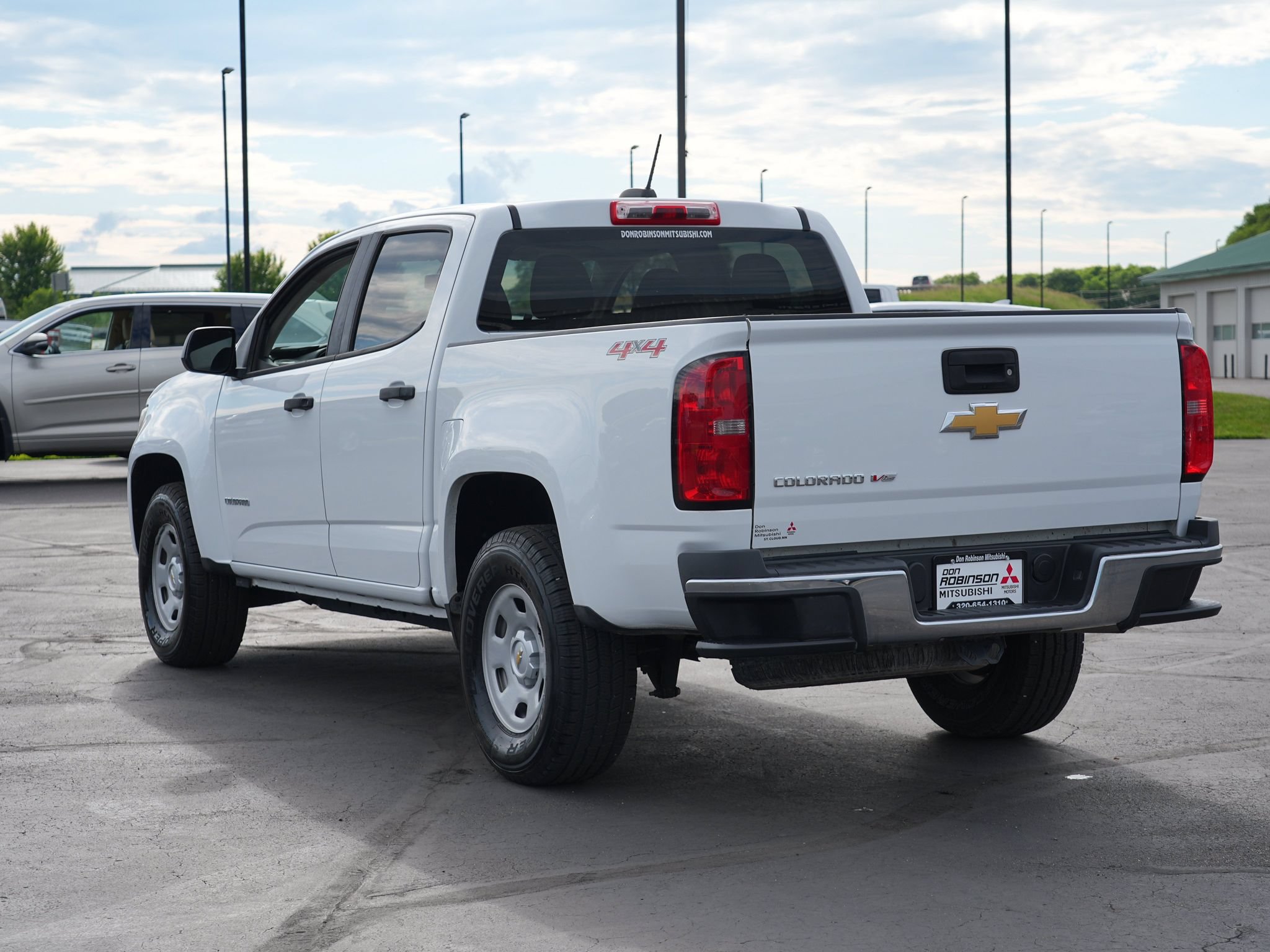 Used 2017 Chevrolet Colorado W/T w/ WT Convenience Package AWD/4WD image 6