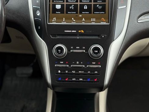 Used 2019 Lincoln MKC Reserve w/ MKC Climate Package image 29