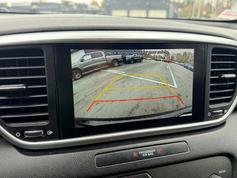 Used 2022 Kia Sportage LX w/ LX FWD Value Edition Package image 20