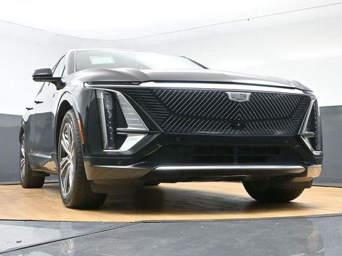 Used 2024 Cadillac Lyriq Luxury AWD/4WD image 52