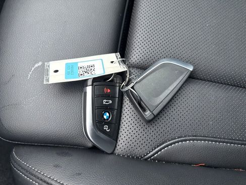 Used 2023 BMW 330i Sedan image 33