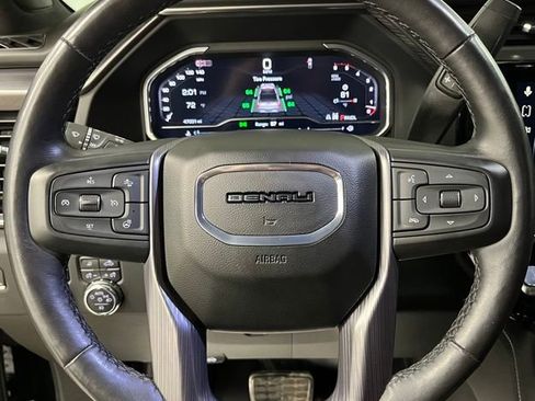 Used 2024 GMC Sierra 3500 Denali Ultimate AWD/4WD image 26