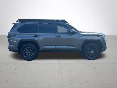 Used 2023 Toyota Sequoia Platinum AWD/4WD image 6