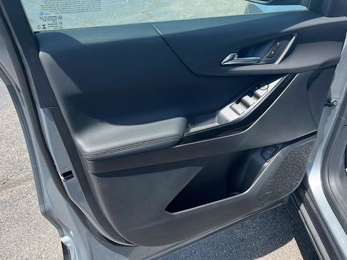 New 2026 Chevrolet Equinox LT w/ Convenience Package II AWD/4WD image 20