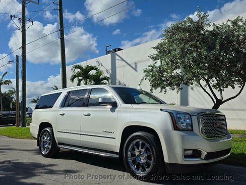 Used 2015 GMC Yukon XL Denali w/ Open Road Package image 2