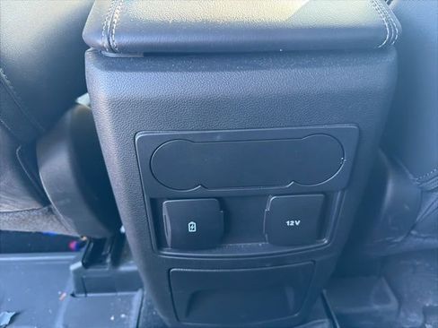 Certified 2024 Ford Explorer XLT w/ Equipment Group 202A image 13