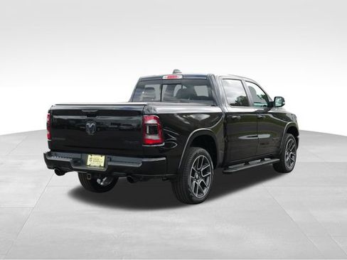 Used 2019 RAM 1500 Laramie AWD/4WD image 10