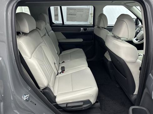 New 2026 Hyundai Santa Fe SEL image 16