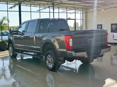 Used 2019 Ford F350 Lariat w/ Lariat Ultimate Package image 5