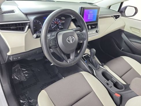 Used 2024 Toyota Corolla LE FWD image 18