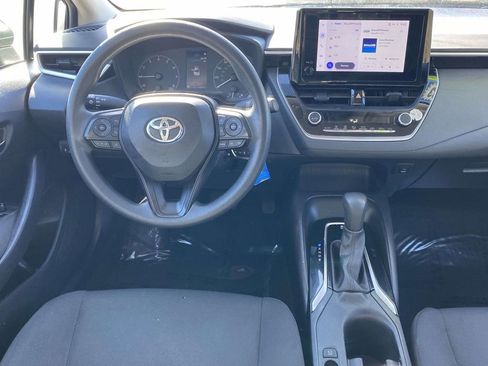 Used 2023 Toyota Corolla LE image 9