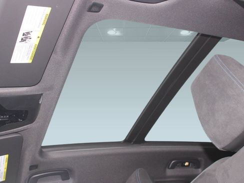 New 2026 BMW X1 xDrive28i w/ Technology Package image 15