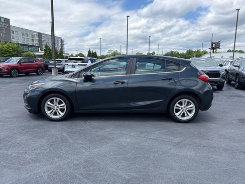 Used 2018 Chevrolet Cruze LT FWD image 6