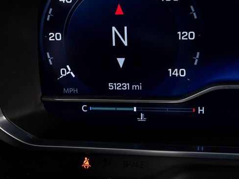 Used 2023 Chevrolet Suburban High Country image 21