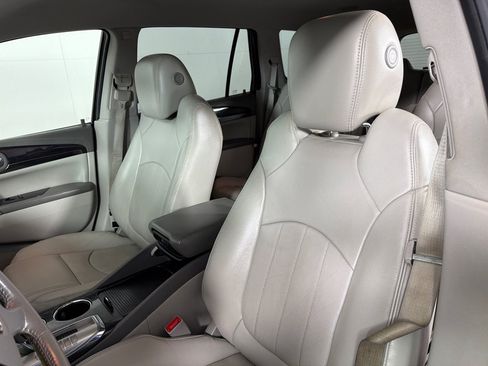Used 2017 Buick Enclave Premium FWD image 11