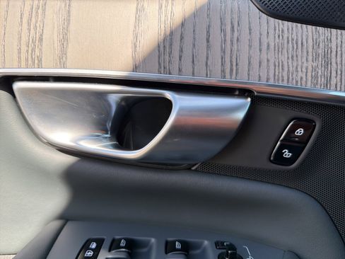 Used 2024 Volvo XC90 T8 Ultimate w/ Protection Package Premier image 56