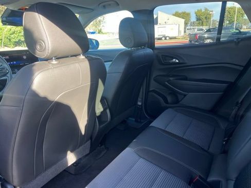 Used 2024 Chevrolet Trax LT FWD image 20