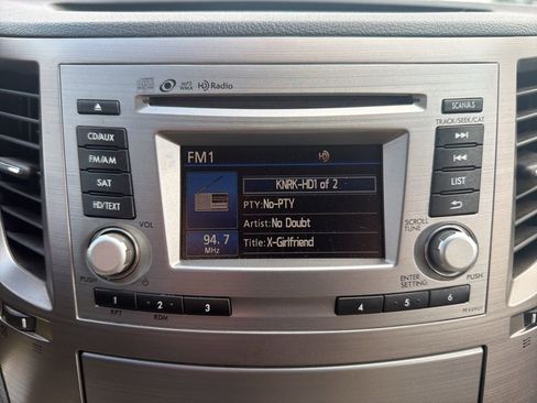 Used 2014 Subaru Outback 2.5i Premium image 36