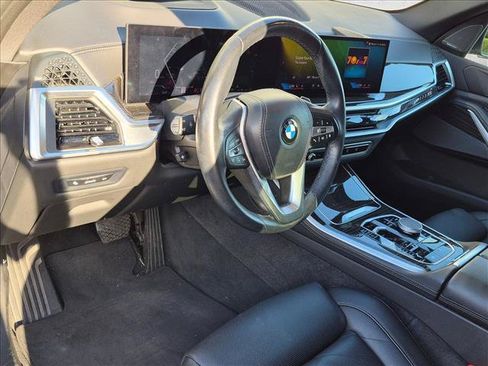 Used 2024 BMW X5 sDrive40i w/ Parking Assistance Package RWD image 4