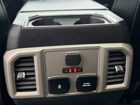 Used 2018 Ford F150 Lariat w/ Equipment Group 502A Luxury image 23