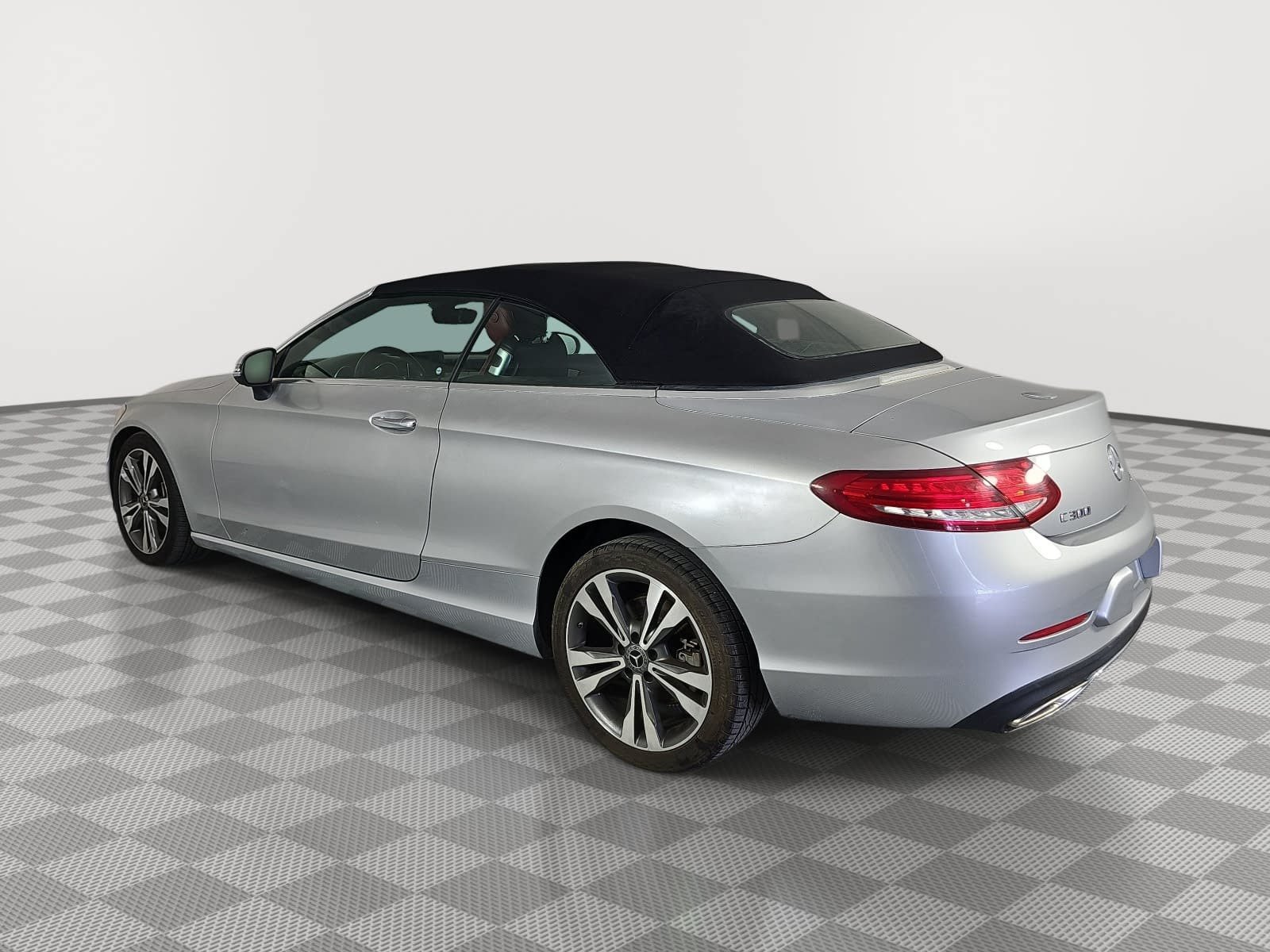 Used 2017 Mercedes-Benz C 300 4MATIC Cabriolet image 6