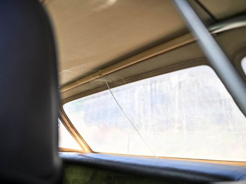 Used 1988 Mercedes-Benz 560 SL image 41