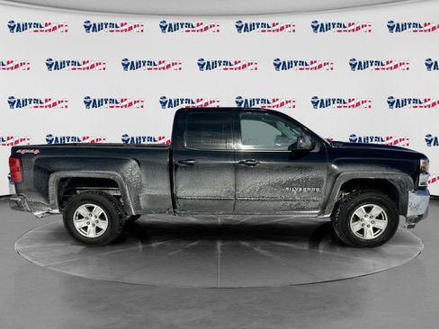 Used 2018 Chevrolet Silverado 1500 LT w/ All Star Edition image 8
