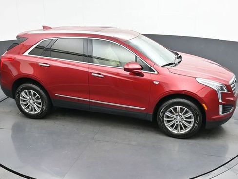 Used 2019 Cadillac XT5 FWD image 39