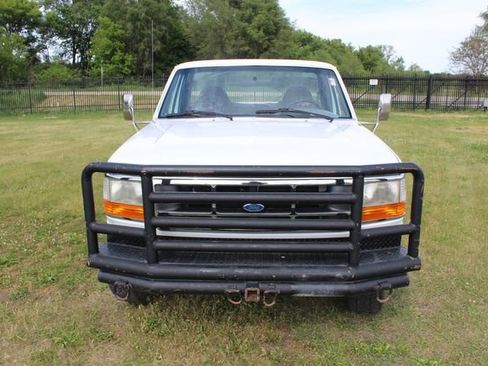 Used 1996 Ford F250 4x4 Regular Cab image 3