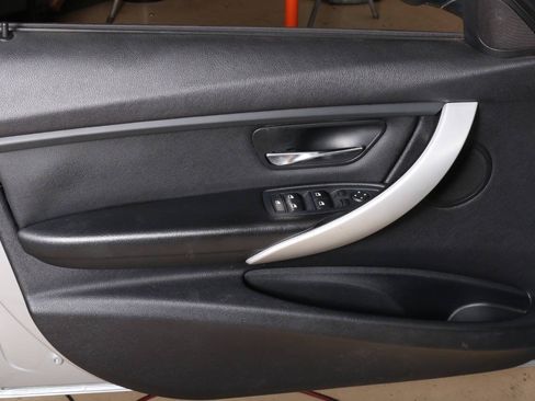 Used 2013 BMW 328i Sedan RWD image 19
