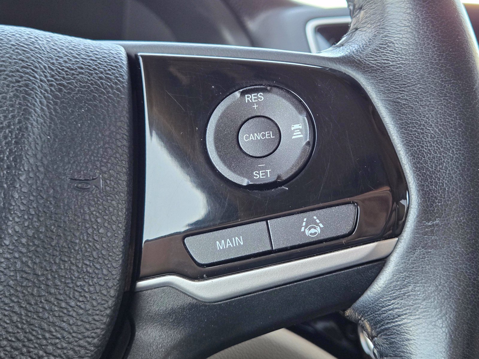 Used 2019 Honda Pilot Touring image 27