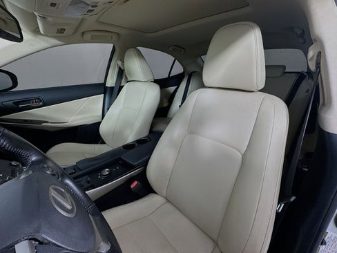 Used 2016 Lexus IS 300 AWD w/ Navigation System Package image 21