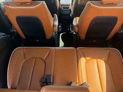Certified 2026 Chrysler Pacifica Pinnacle FWD image 35