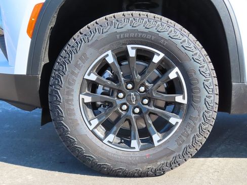 New 2026 Chevrolet Traverse Z71 image 15