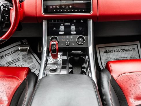 Used 2020 Land Rover Range Rover Sport SVR image 13