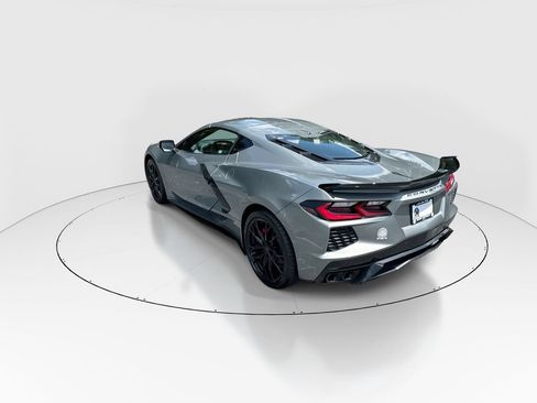 Used 2024 Chevrolet Corvette Stingray Preferred Cpe RWD image 6
