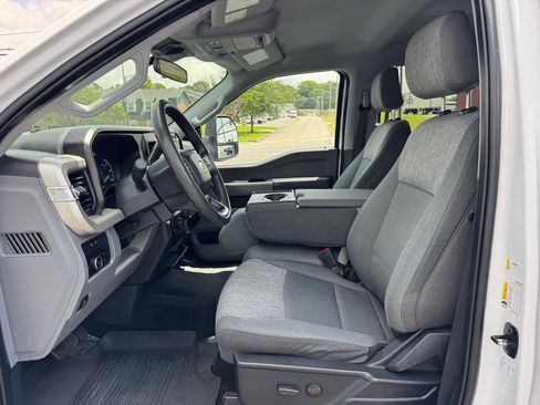 Used 2024 Ford F250 XLT w/ FX4 Off-Road Package AWD/4WD image 17
