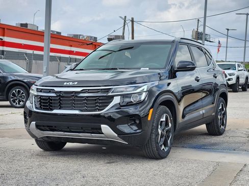 New 2026 Kia Seltos EX image 2