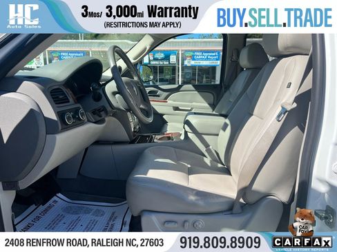 Used 2010 Chevrolet Tahoe LTZ image 12