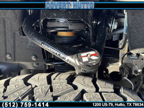 New 2025 Ford Bronco 4-Door image 11