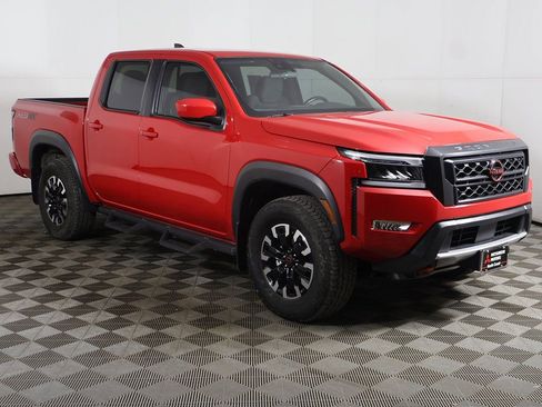 Used 2024 Nissan Frontier PRO-4X w/ Off-Road Protection Package AWD/4WD image 2