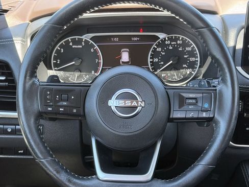 Used 2023 Nissan Rogue SL w/ SL Premium Package FWD image 11