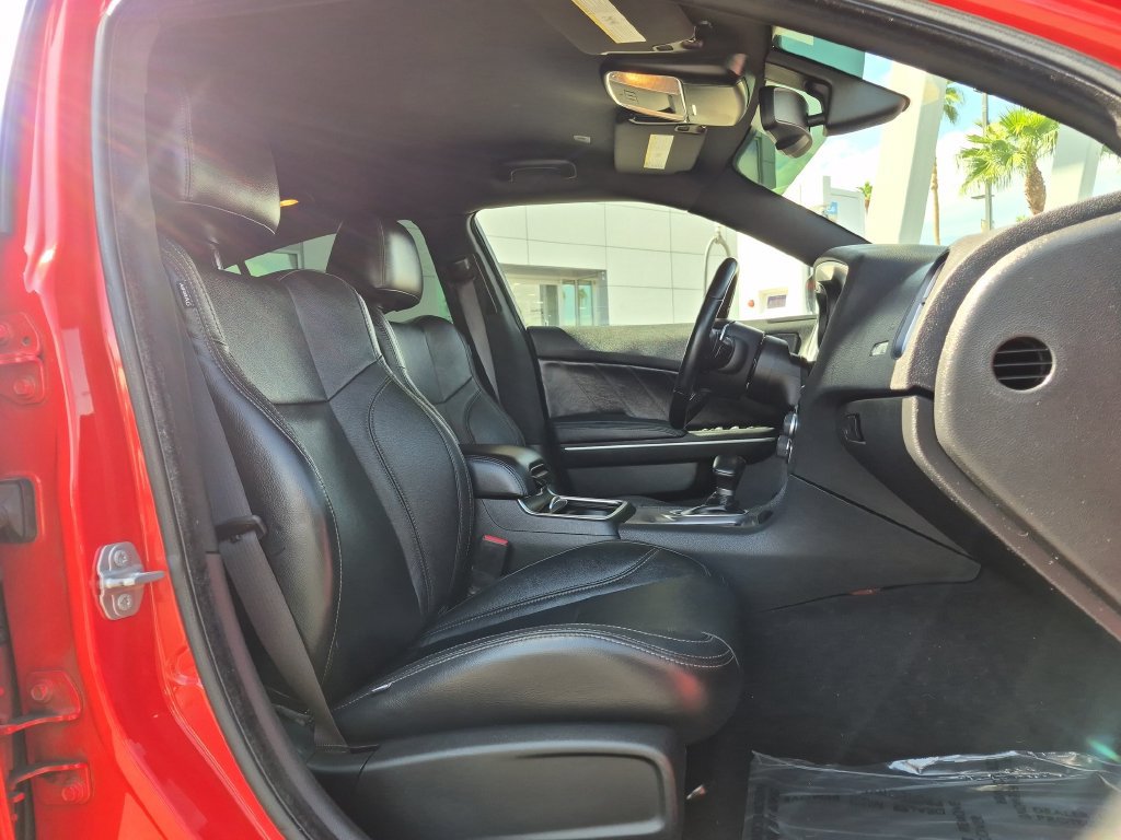 Used 2022 Dodge Charger R/T RWD image 17