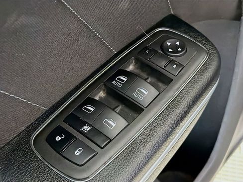 Used 2023 Dodge Charger SXT image 20