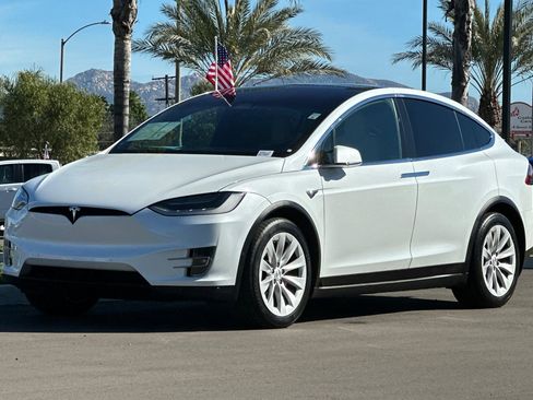 Used 2020 Tesla Model X Performance image 8