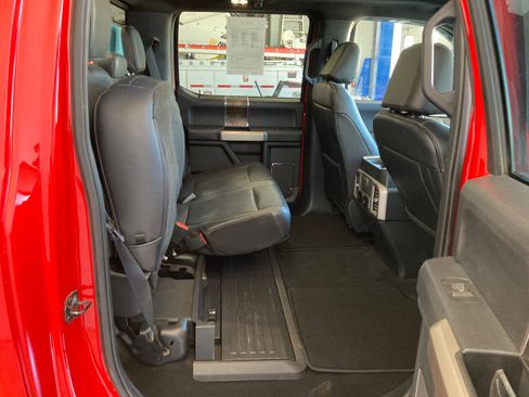 Used 2022 Ford F350 Lariat w/ Lariat Ultimate Package AWD/4WD image 12