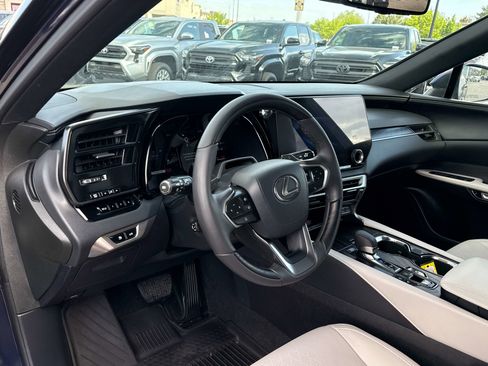 Used 2026 Lexus RX 350 w/ Convenience Package image 10