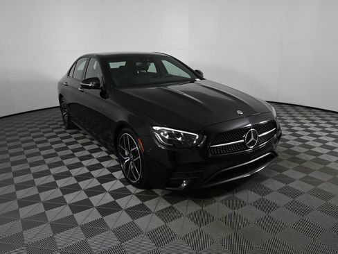 Used 2023 Mercedes-Benz E 350 Sedan image 24
